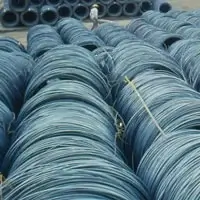 Rollos de acero guardados