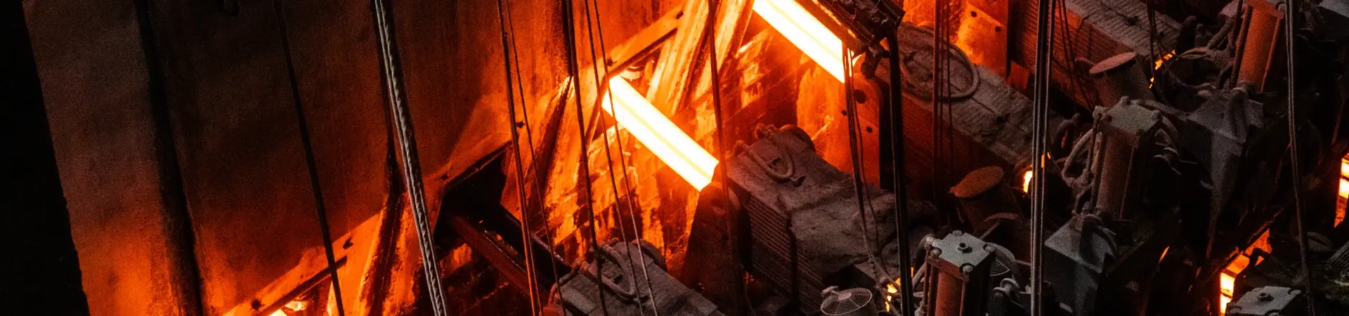 Fundiendo varas de acero