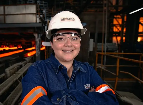 Trabajadora en acereria